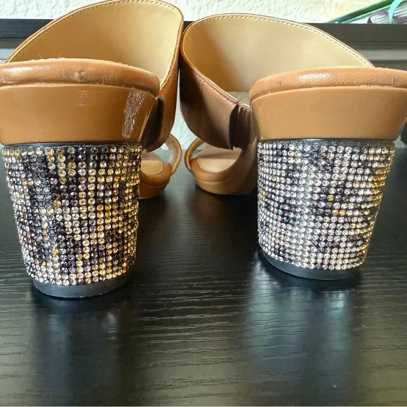 Pashion Footwear Glittering Black and Gold Heels - Picture 10 of 10